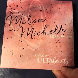Melisa Michelle Bling on the glam cheek palette
